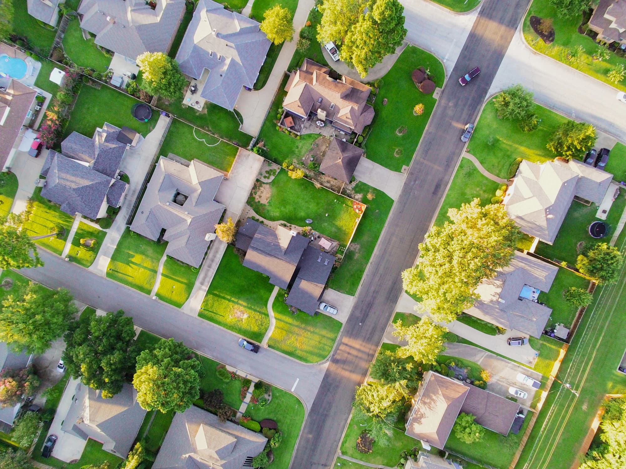 Neighborhood Vibes — 3