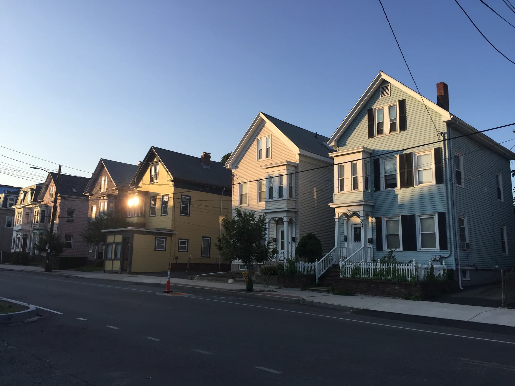 Neighborhood Vibes — 7