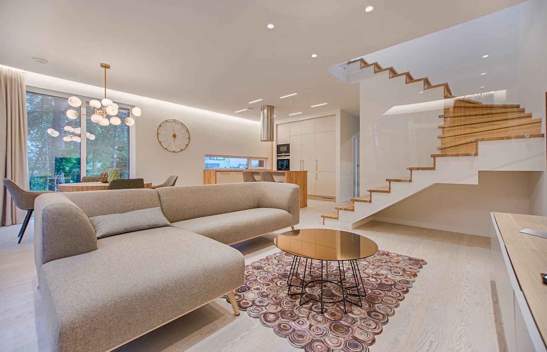 Interior inspiration: an airy, open-plan living room